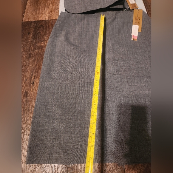 NWT Wool Blazer & Skirt Suit Jacket Size 10 Skirt size 6 - Picture 6 of 16